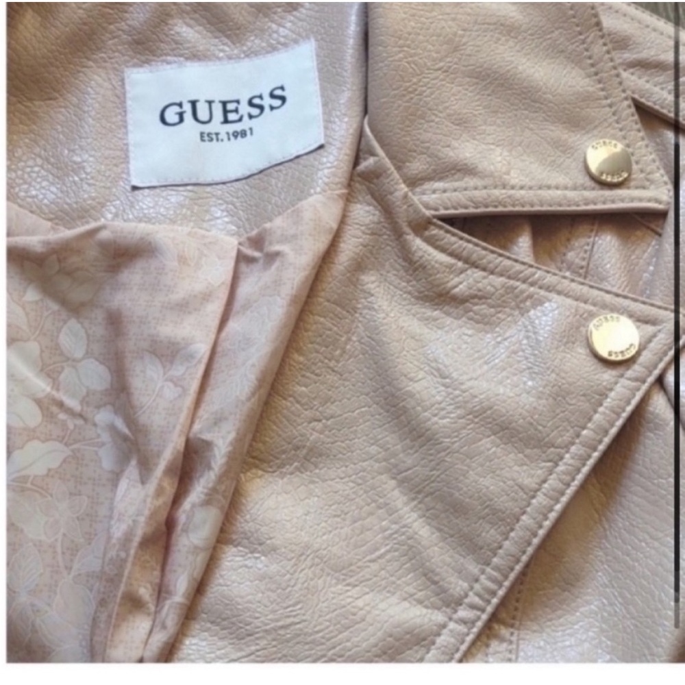 Guess Faux Leather Crop Blush Pink Moto Jacket NWT

1 small
1 large - Picture 6 of 8